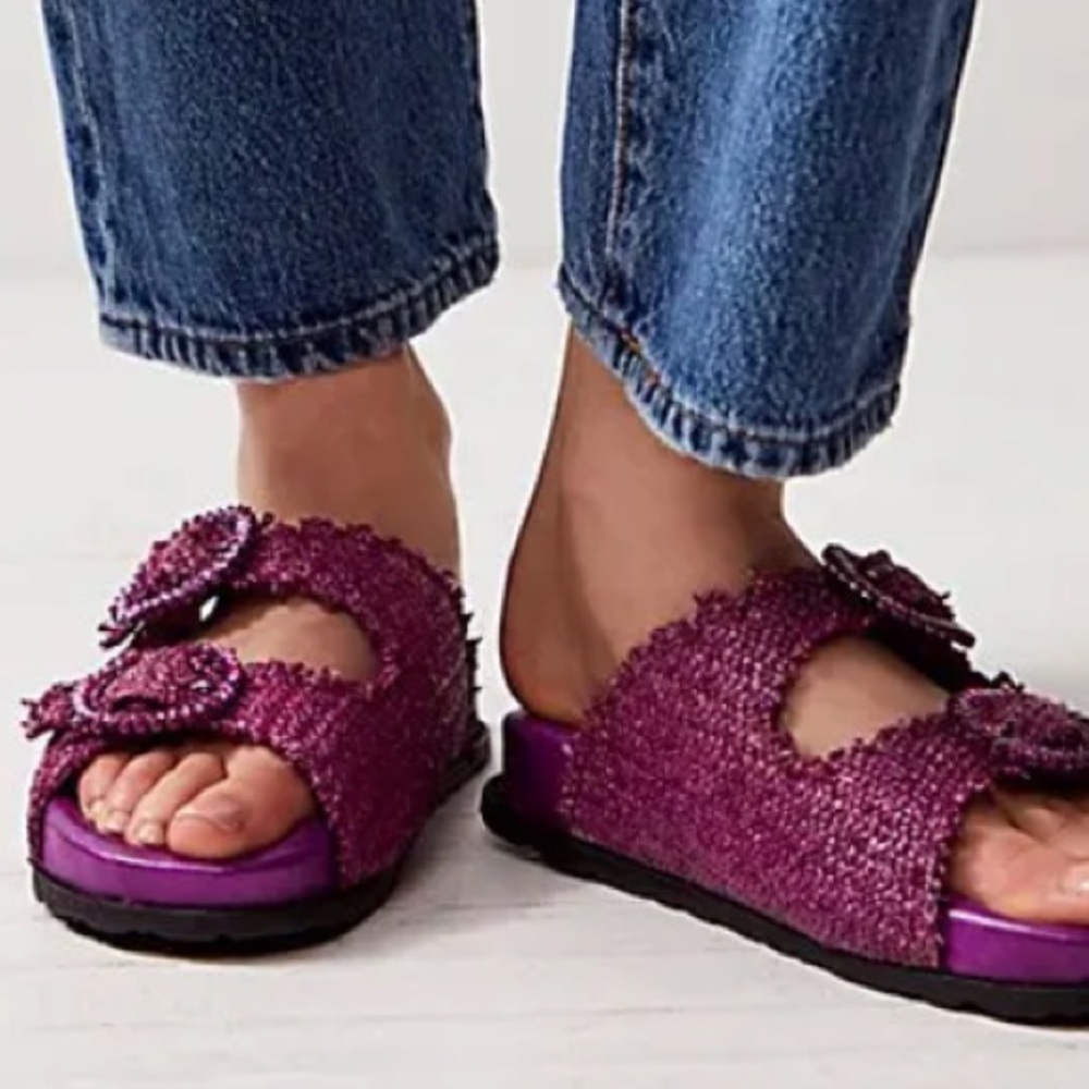 BTB Los Angeles Cenote Slip on Als- Fuchsia size 8